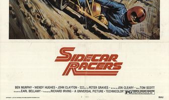 Гонщики на мотоциклах с колясками