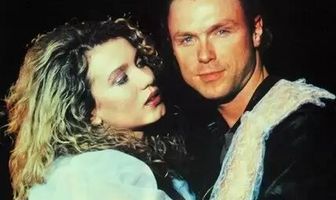 Бумажный брак