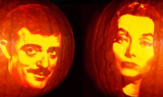 Хэллоуин с новой семейкой Аддамс