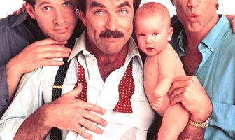 Трое мужчин и младенец