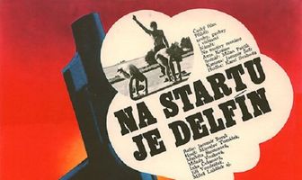 Na startu je delfín