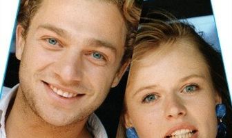 Голубые глаза