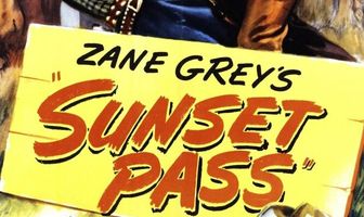 Проход на закате