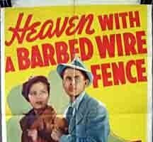 Небо с забором колючей проволоки