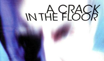 Трещина в полу