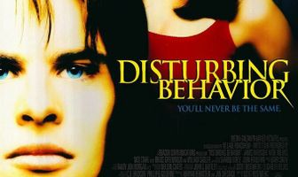 Непристойное поведение