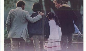 Стол для пятерых