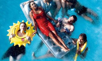 Шум окружающих людей