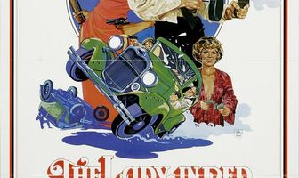 Дама в красном