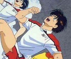 Бьет Синяя Легенда!