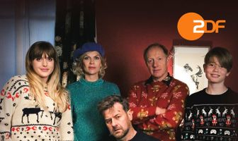 Все иголки на ёлке