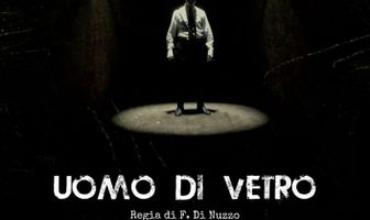 Uomo di vetro