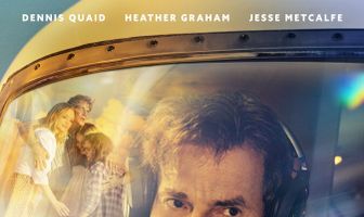 На одном крыле