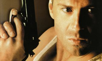 Крепкий орешек