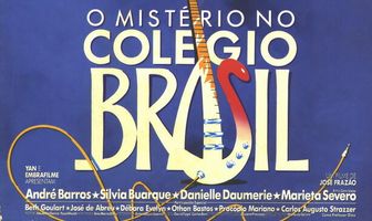 Mistério no Colégio Brasil
