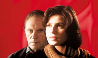 Три цвета: Красный