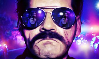 Звоните в полицию