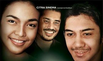 Alangkah lucunya (negeri ini)