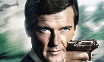 Человек с золотым пистолетом