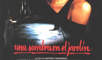 Una ombra en el jardí