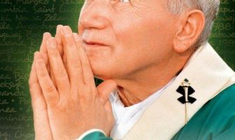 Паломник в белых одеждах