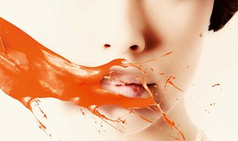 Жена художника