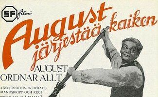 August järjestää kaiken