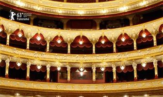 Голая опера