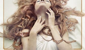 Она восстает