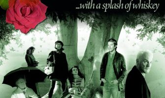 Красные розы и бензин