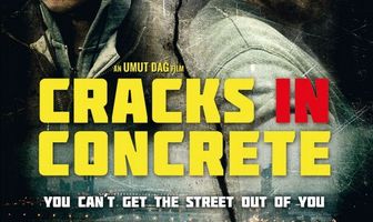 Трещина в бетоне