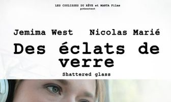 Des éclats de verre