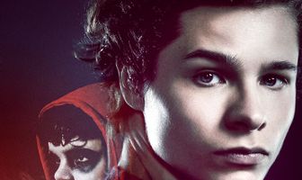 Мальчики на деревьях