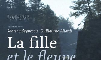 La fille et le fleuve