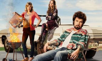 Все еще король