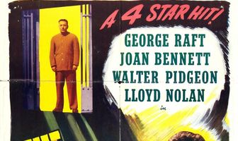 Дом на берегу залива