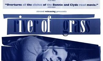 Болотистая река