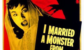 Я вышла замуж за монстра из космоса