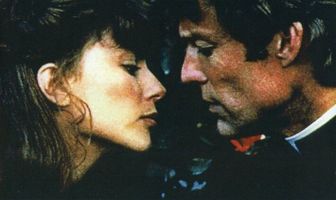 Поющие в терновнике