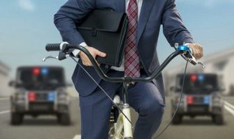 Слуга народа