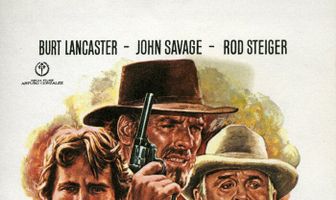 Скотница Энни и маленькая попка